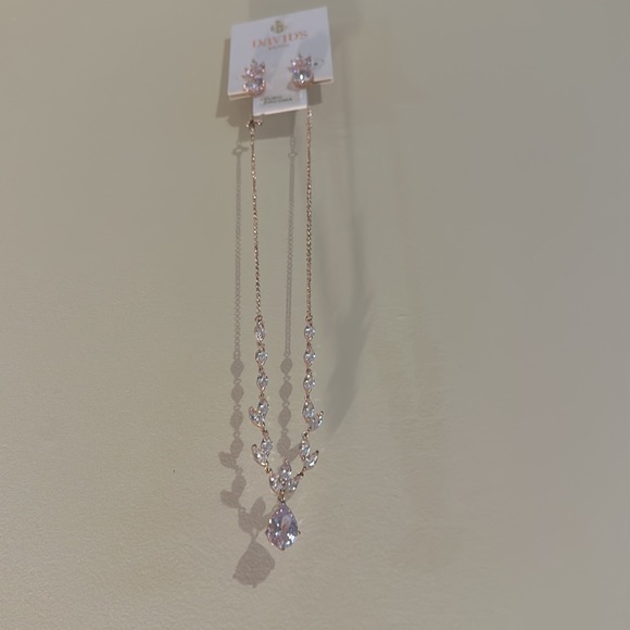 David's Bridal Rose Gold Crystal Earrings & Necklace set NWT - Picture 6 of 6